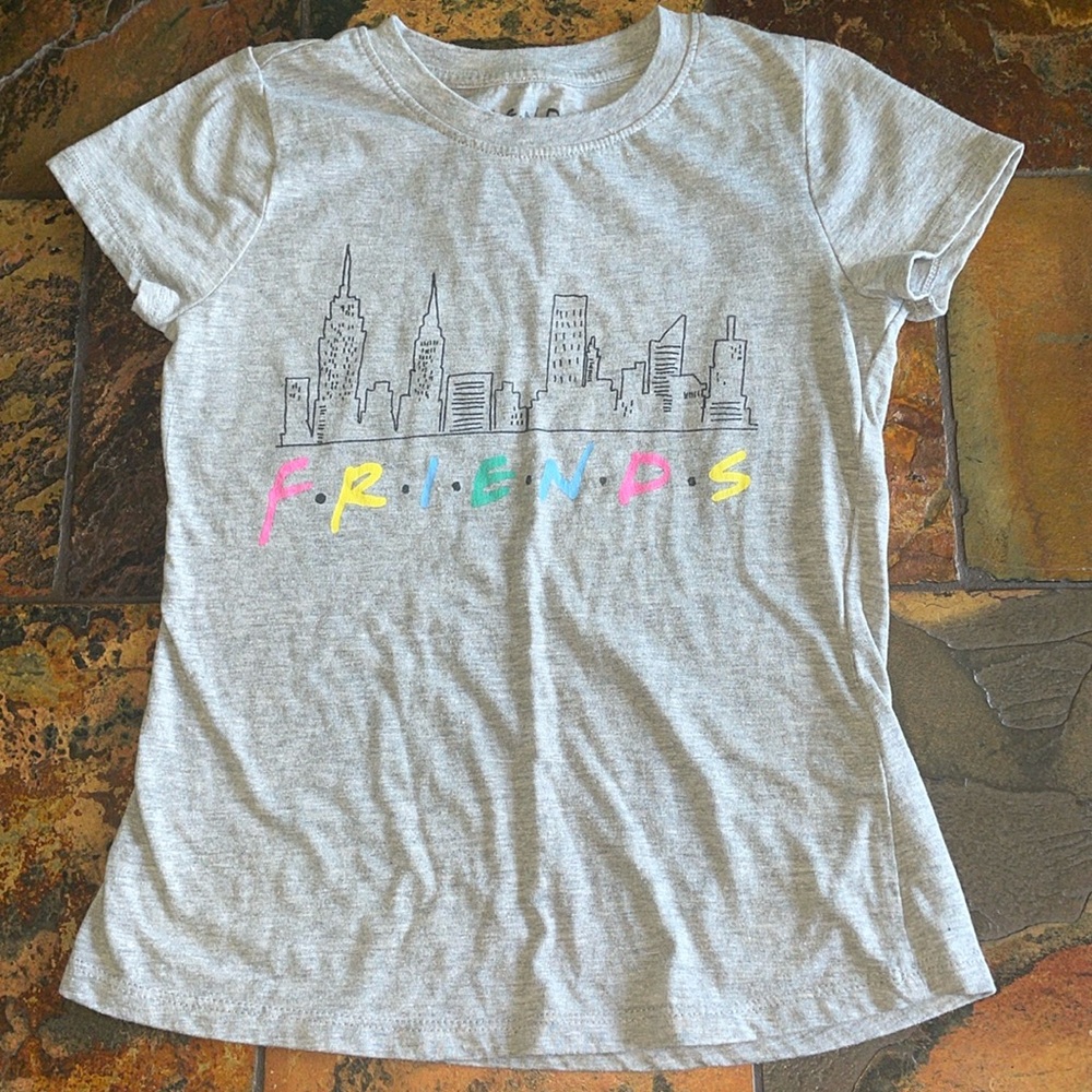 Friends tee (391)